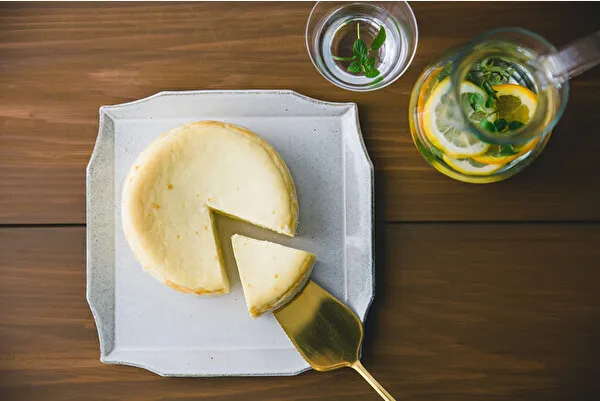 茨城県つくば発の新スイーツブランド「amaioto」の目覚めの「ホワイト生チーズケーキ」