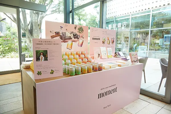リラクゼーションドリンク「moment（モーメント）」が、東京・代官山 蔦屋書店でポップアップを開催