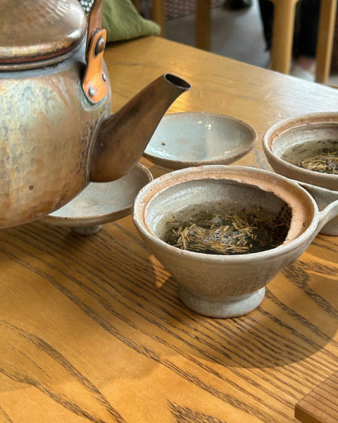 神戸で人気のお茶漬け専門店「茶屋 分福」の本日のお茶