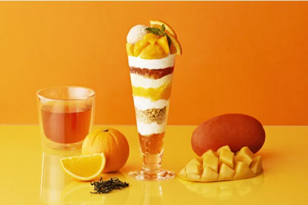 東京・自由が丘のお茶専門カフェ「THREE TEA CAFE」の秋限定メニュー「台湾茶で味わう マンゴーオレンジパフェ」