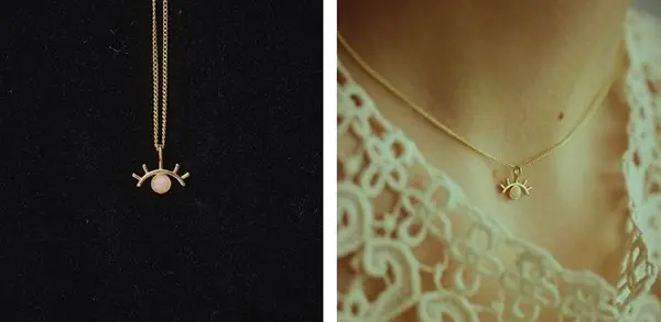 アクセサリーと香りのブランド「ANU（アヌ）」の「anu’s eyes necklace」