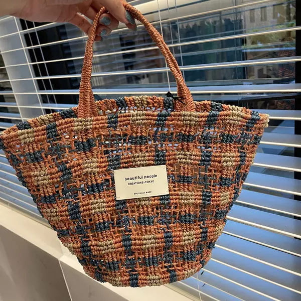 ビューティフルピープルの「abaca knitting small tote bag」