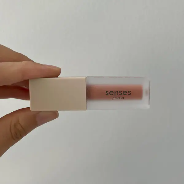 senses productのアイシャドウ「multi layer color “lotus”」