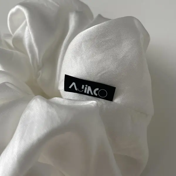 AJiNCOが販売するヘアアクセサリー「CHOUCHOU」