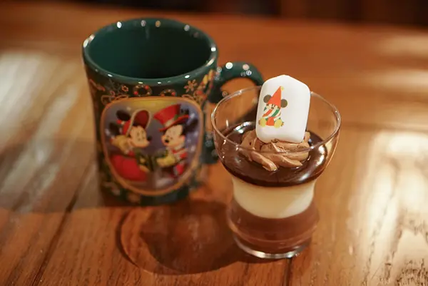 東京ディズニーリゾートの「コーヒー＆チョコムース」
