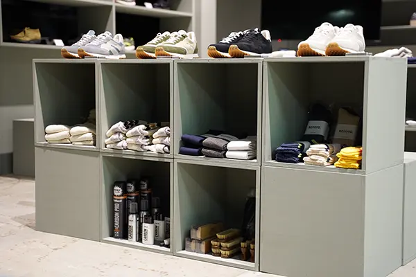 奈良の老舗革靴メーカー「オリエンタルシューズ株式会社」の「ORIENTAL SHOES FACTORY SHOP」