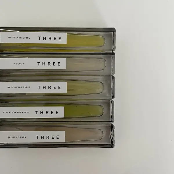 コスメブランド「THREE（スリー）」の香水（オードトワレ）「エッセンシャルセンツ」