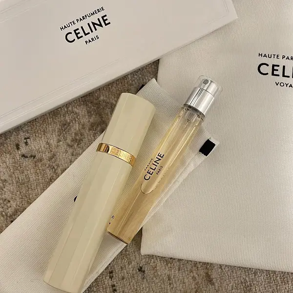 「CELINE（セリーヌ）」の「トラベルスプレー ＆ リフィルオードパルファム」