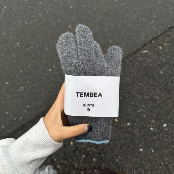 日本発のバッグブランド「TEMBEA」の手袋「GUNTE」