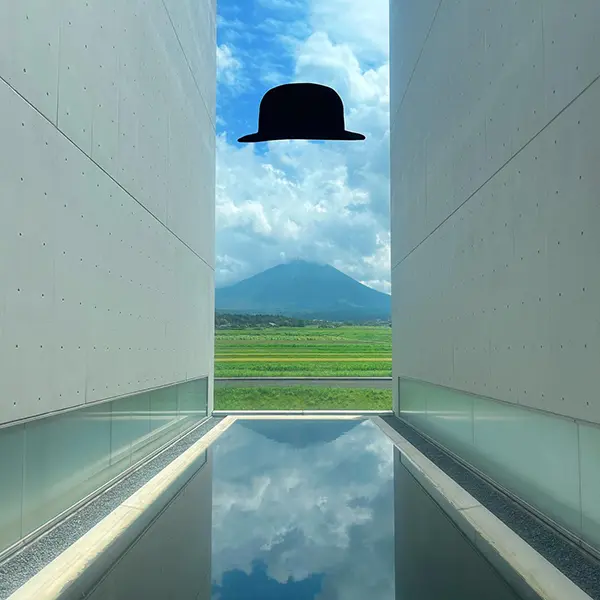 鳥取・伯耆町「植田正治写真美術館」フォトスポット