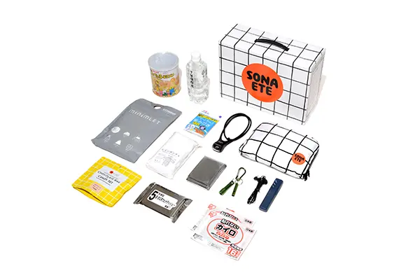 防災袋＆セット「SONAETE」の「Emergency Kit 防災セット」