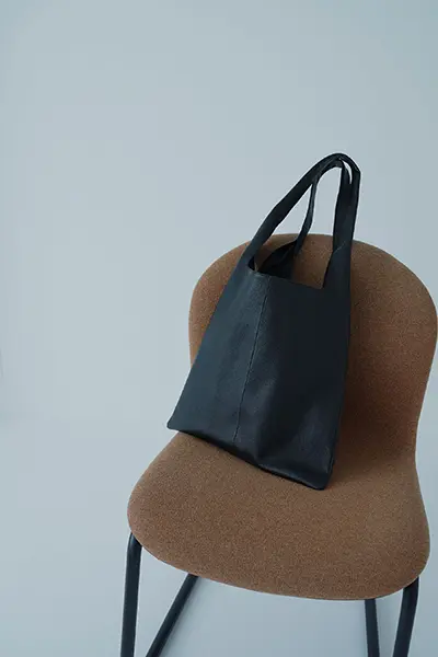 「Firsthand」の「Leather Marche Bag」