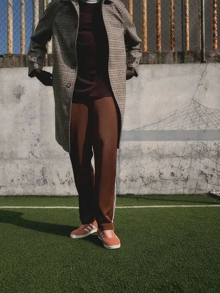 adidas Originalsの「SS24 T-TOE COLLECTION」『GAZELLE』ビジュアル