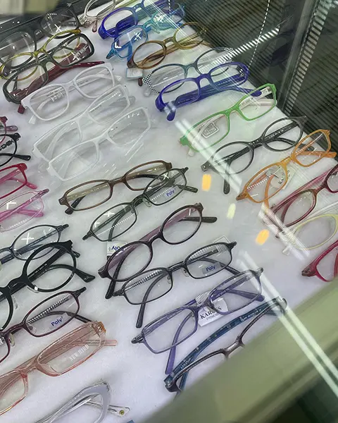 韓国のメガネ店