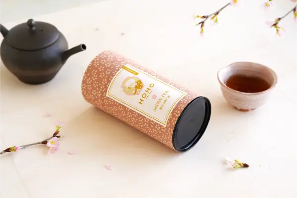 焙じ茶専門店「HOHO HOJICHA」の「悦びの焙じ茶」春限定の桜缶