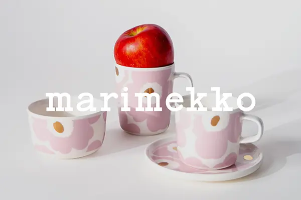 「Marimekko」「by R」の特別商品「Unikko ボウル」「Unikko コーヒーカップ」「Unikko マグカップ」「Unikko プレート」