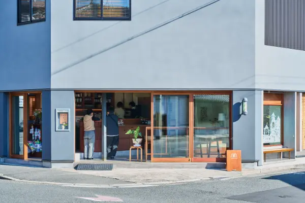 京都のミックスジュース専門店「CORNER MIX」の店舗外観