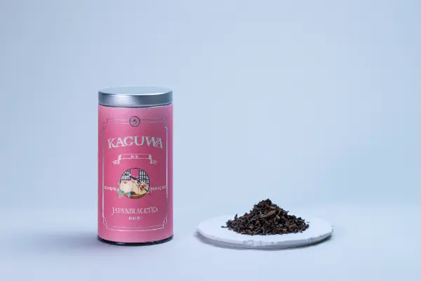 和紅茶専門ティーブランド「KAGUWA」の和紅茶葉缶「桃」
