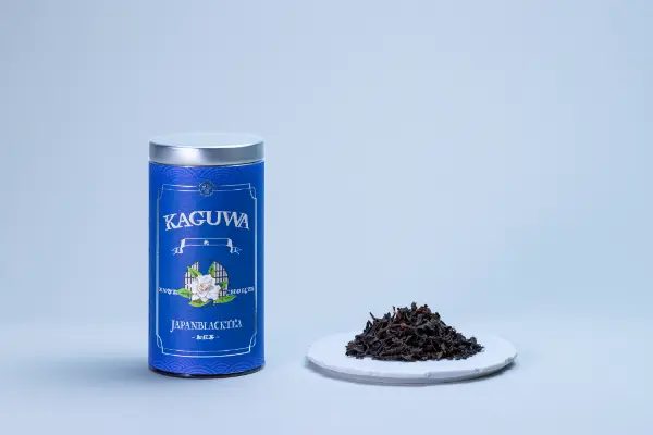 和紅茶専門ティーブランド「KAGUWA」の和紅茶葉缶「梔」