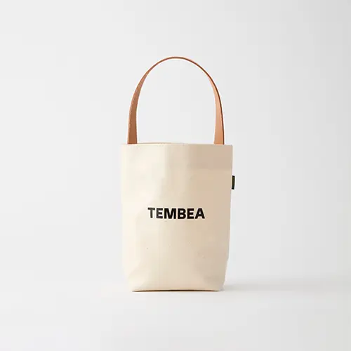 「IL BISONTE（イル ビゾンテ）× TEMBEA（テンベア）」のコラボレーショントートバッグ「BAGUETTE TOTE MINI（バゲットトート ミニ）」