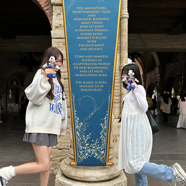 東京ディズニーシーのファンタジースプリングスの装飾