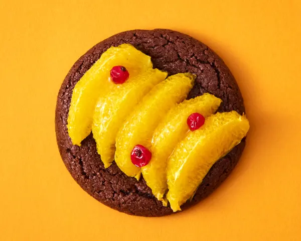 ヨックモックの55周年を記念したポップアップ「クッキーのアトリエ」で提供される「クッキーパレット」オロンジュ