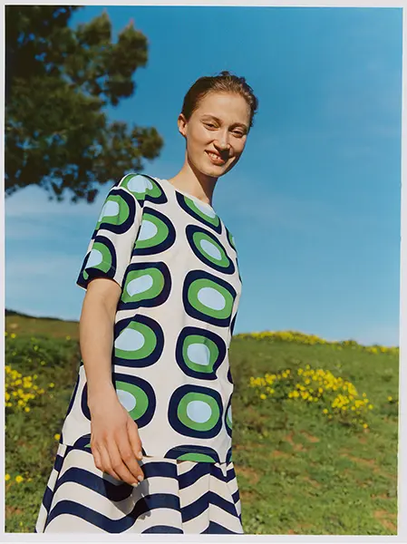 「UNIQLO x Marimekko」の2024年夏の限定コレクション「グラフィックTシャツ（半袖）」
