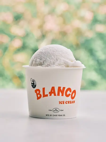 「BLANCO ICE CREAM（ブランコ アイス クリーム）」