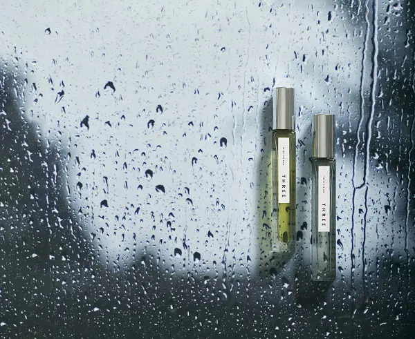 コスメブランド「THREE（スリー）」が展開する「エッセンシャルセンツ」の新しい香り『05 AFTER THE RAIN』と『06 TASTE THE AIR』
