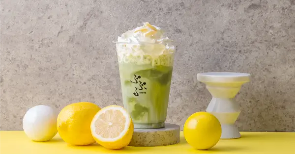 祇園辻利のサードブランド「ぶぶる」、夏の新作ドリンク「煎茶レモンミルクシェイク」