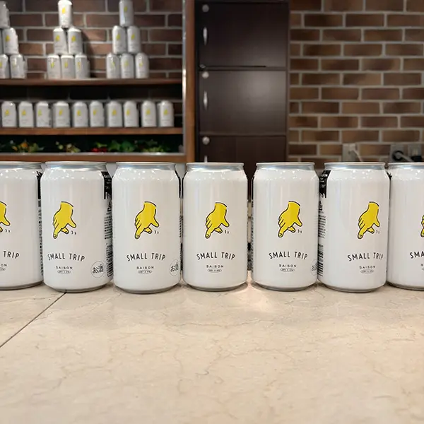 「REVO BREWING」のクラフトビール「Small Trip」