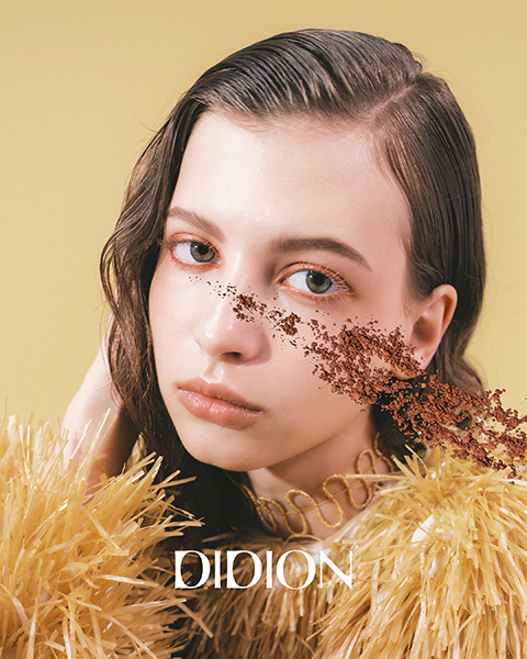 「DIDION」の2024年秋新作を使ったビジュアル