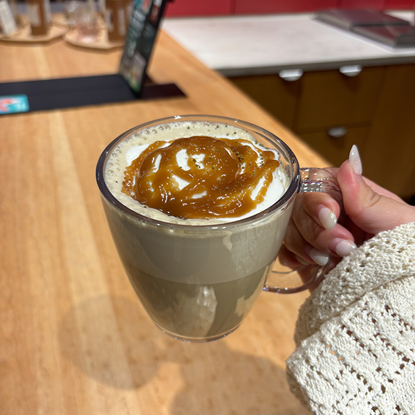 スターバックス ティー ＆ カフェの「和栗と和紅茶のムース ティー ラテ（ホット）」