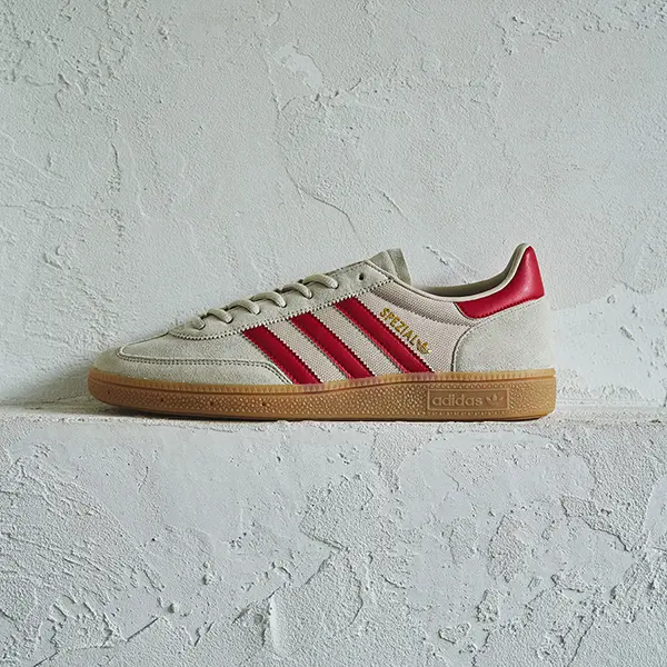 「URBAN RESEARCH DOORS」から登場した「adidas Originals Exclusive HANDBALLSPEZIAL」