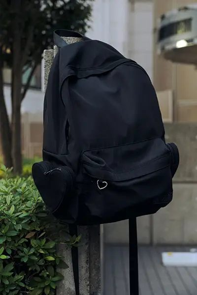 「BASICKS × OUTDOOR PRODUCTS × Firsthand」の「×BASICKS HEART BACKPACK」