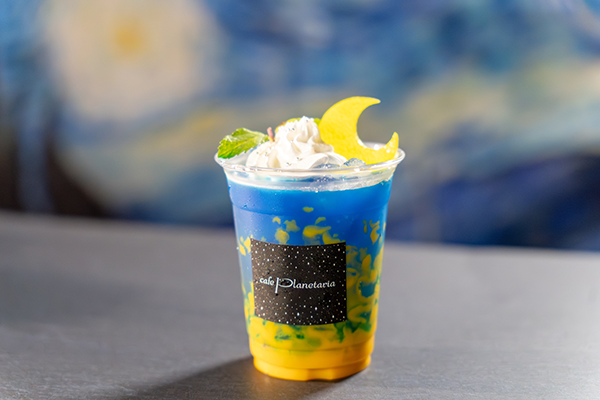 東京・有楽町「コニカミノルタプラネタリアTOKYO」の「Cafe Planetaria」で提供される「星月夜」