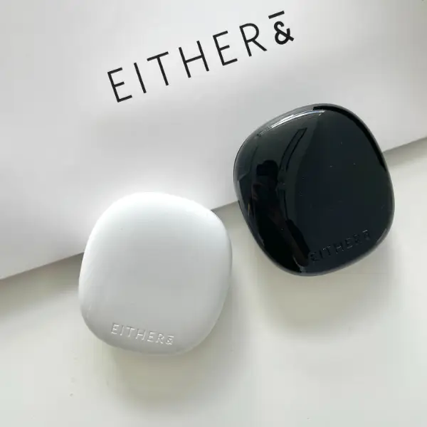 韓国コスメ「EITHER＆（イーザーアンド）」のクッションファンデーション