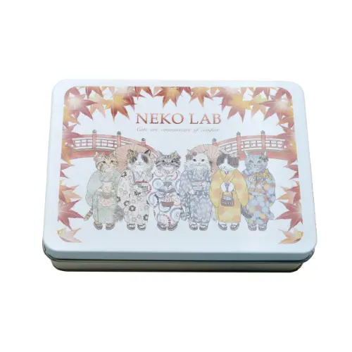 猫好きのためのブランド「NEKO LAB」の季節限定クッキー缶、着物デザインの「秋限定缶」パッケージ