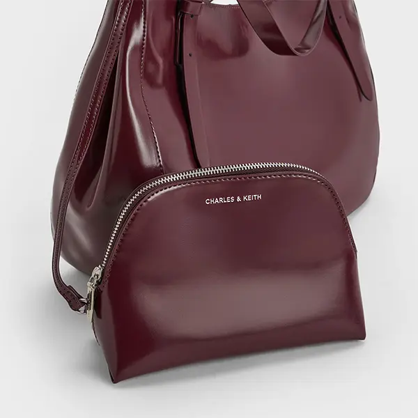 「CHARLES & KEITH JAPAN」のWINTER 2024 COLLECTIONの写真