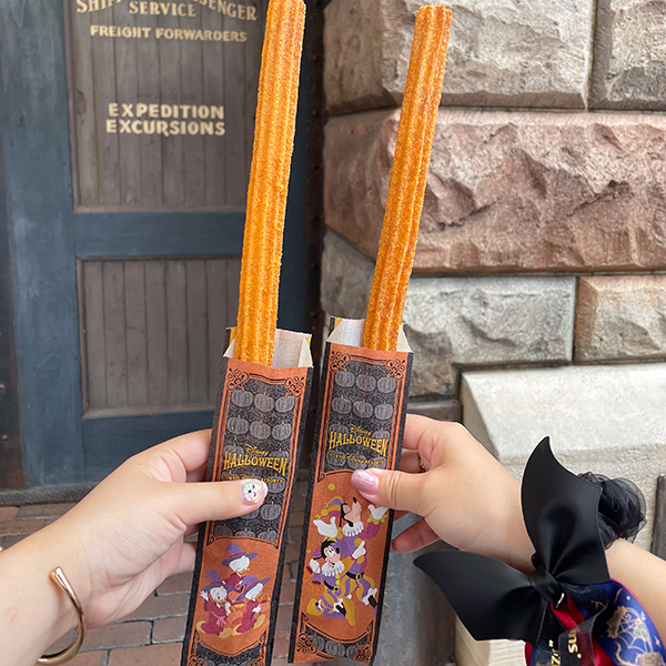 東京ディズニーシーで販売中の「チュロス（メイプルパンプキン）」