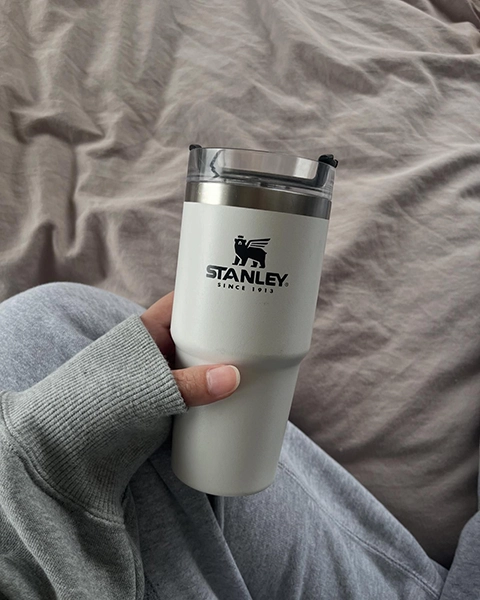 STANLEYのウォーターボトル「クエンチャー」シリーズが大人気