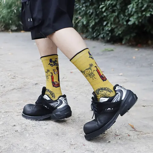 「HOTSOX（ホットソックス） × 文化服装学院」のコラボソックス