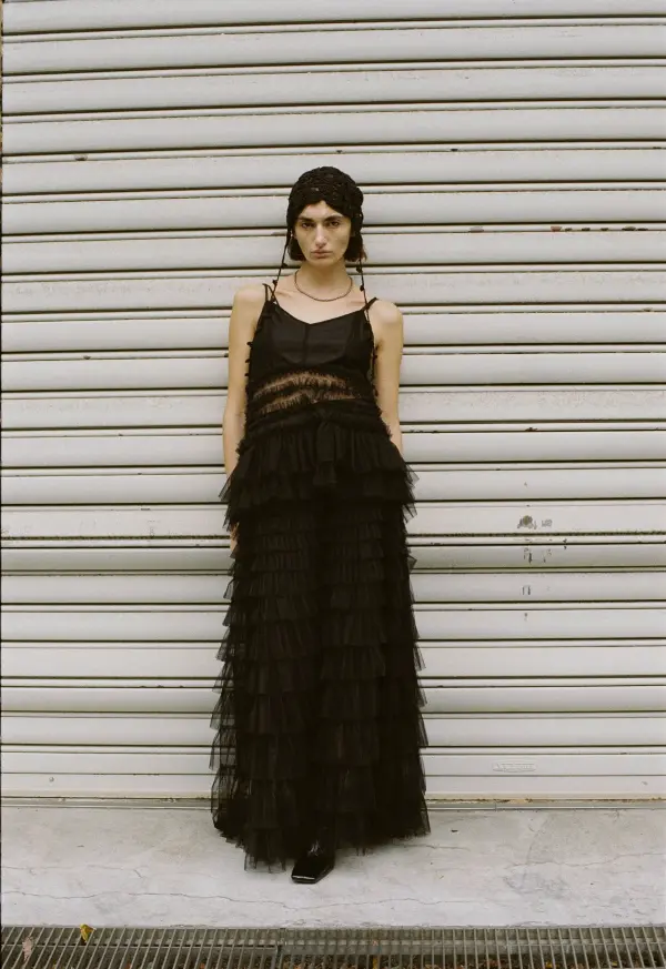 BLACK TULLE RAFFLE CAMI TOP&BLACK TULLE RAFFLE SKIRT