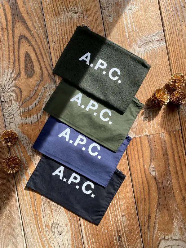 A.P.C. ファブリックポーチ