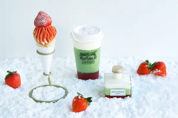 京都宇治の抹茶専門ブランド「抹茶共和国 Matcha Republic」の冬の定番メニュー「雪の苺 Strawberry Snow（ink/cup）」と「苺クレミア」