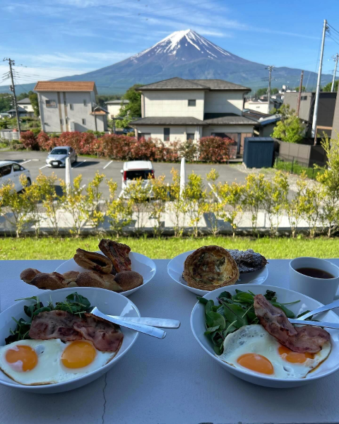 山梨・南都留郡にある「THE GARDEN Mt. Fuji Resort & Condominium」のテラス