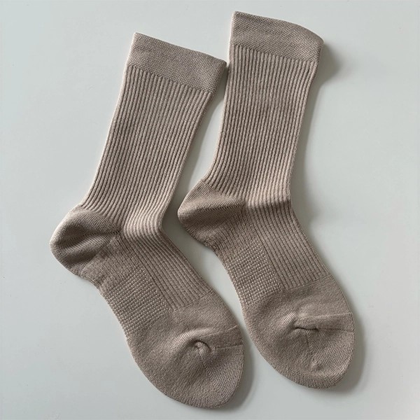 着圧ソックス「SKINNY SOCKS（スキニーソックス）」の【ゆる着圧】リブ柄ソックス