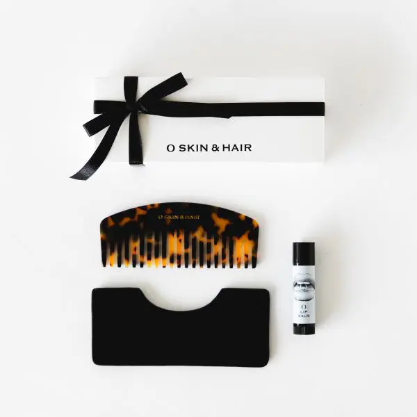 O LIP STICK BALM COMB GIFT