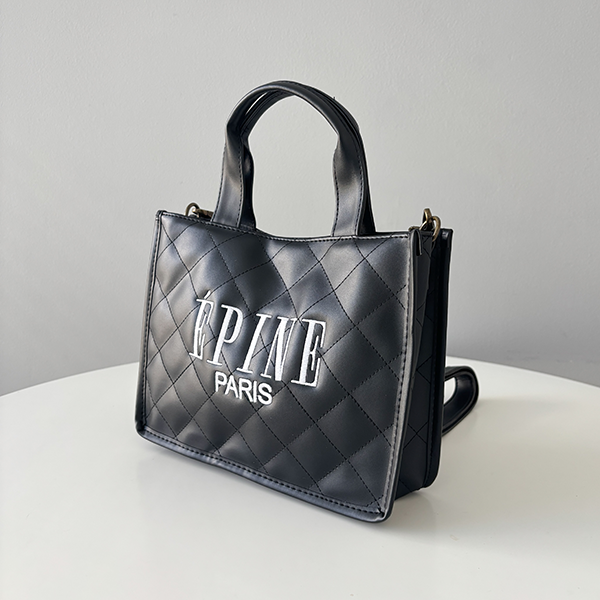 ÉPINE PARIS QUILTING BAG BOOK BLACK