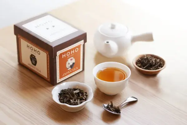 京都の焙じ茶専門店「HOHO HOJICHA（ホホホウジチャ）」のブランドイメージ